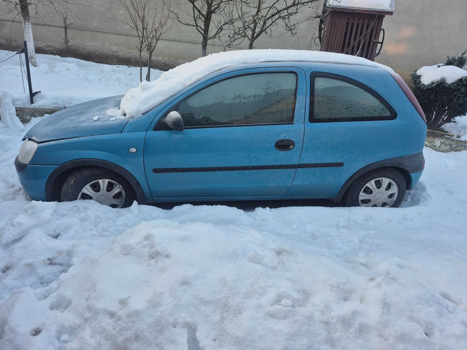 Opel corsa 2001  Stare buna