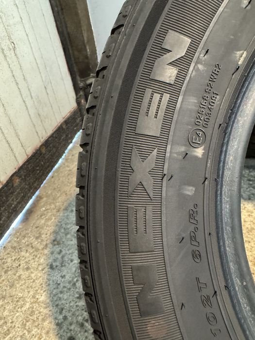 Гуми 215/65/15C  NEXEN Roadian