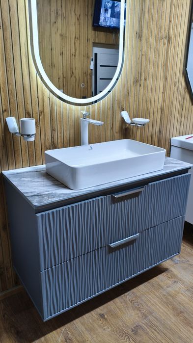 Пвс тумбы, смеситель , зеркало Rocco & DK от производителя.