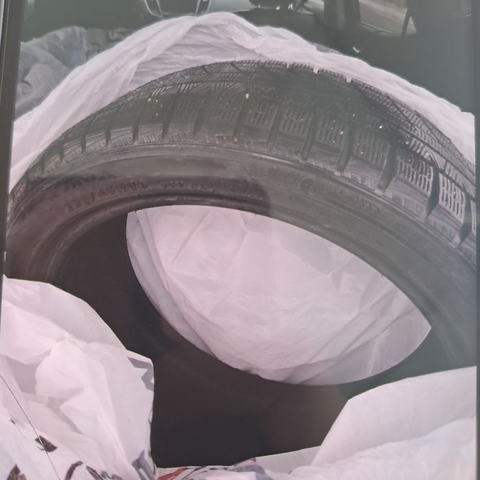 Автошина 225/45/19