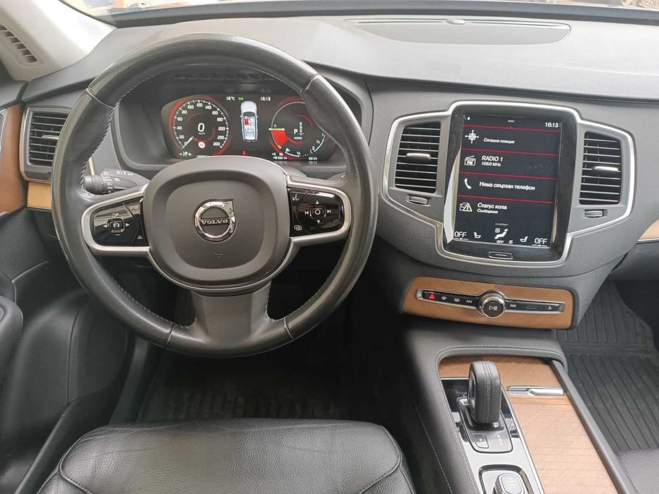 Volvo Xc90 T8 Recharge 7-местен 392кс Обслужен