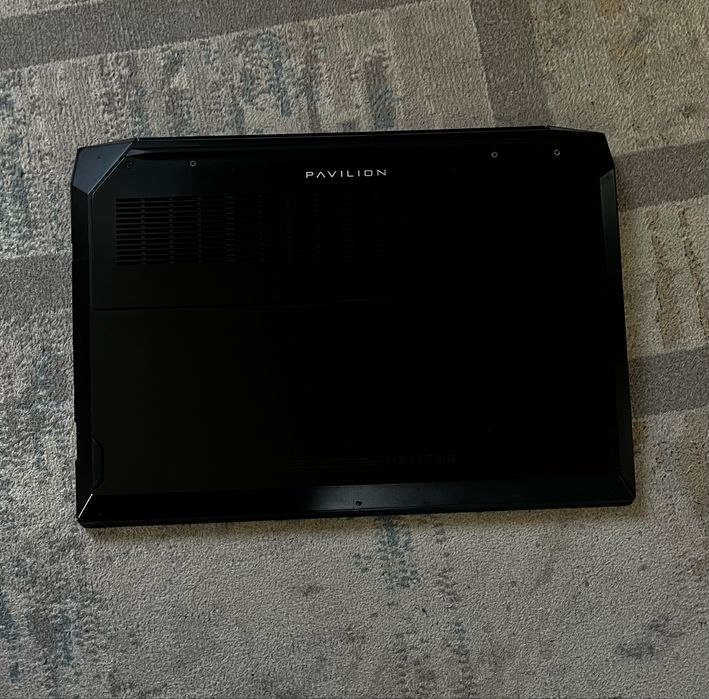 Продам игровой ноутбук HP Pavilion Gaming 15