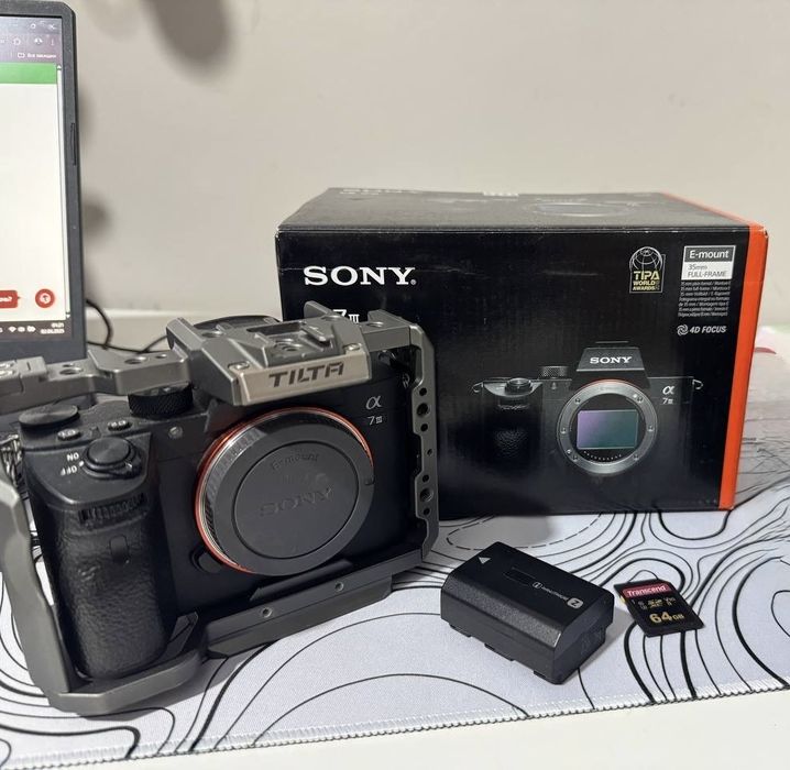 Продам камеру Sony A7iii
