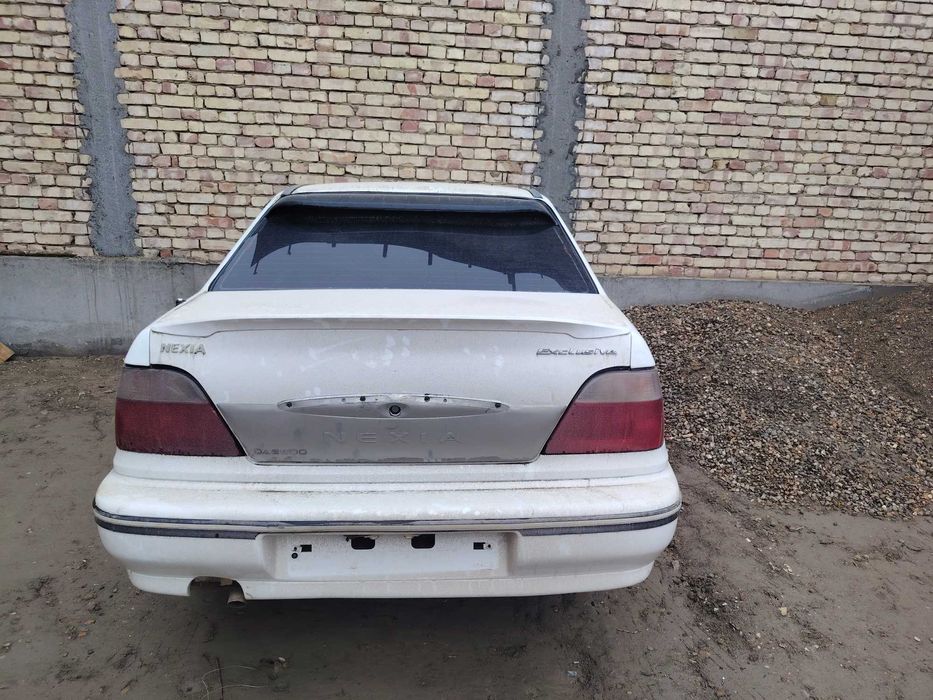 Nexia1 zapchastga sotiladi