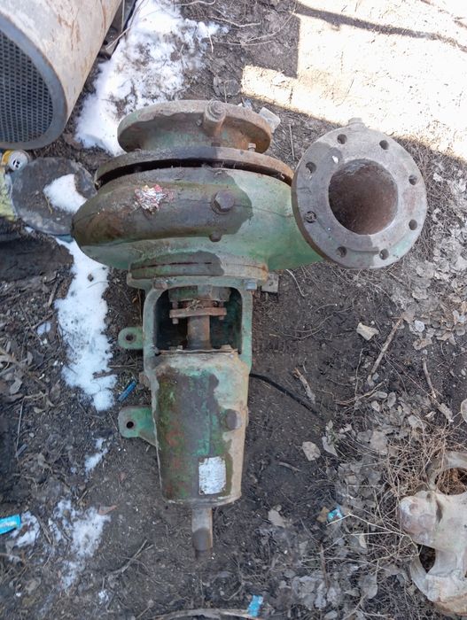 Помпа водяная ...