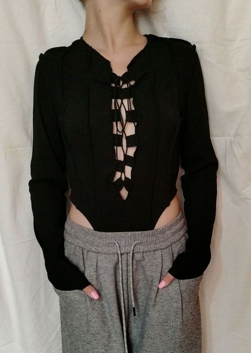 женское боди в идеальном состояни