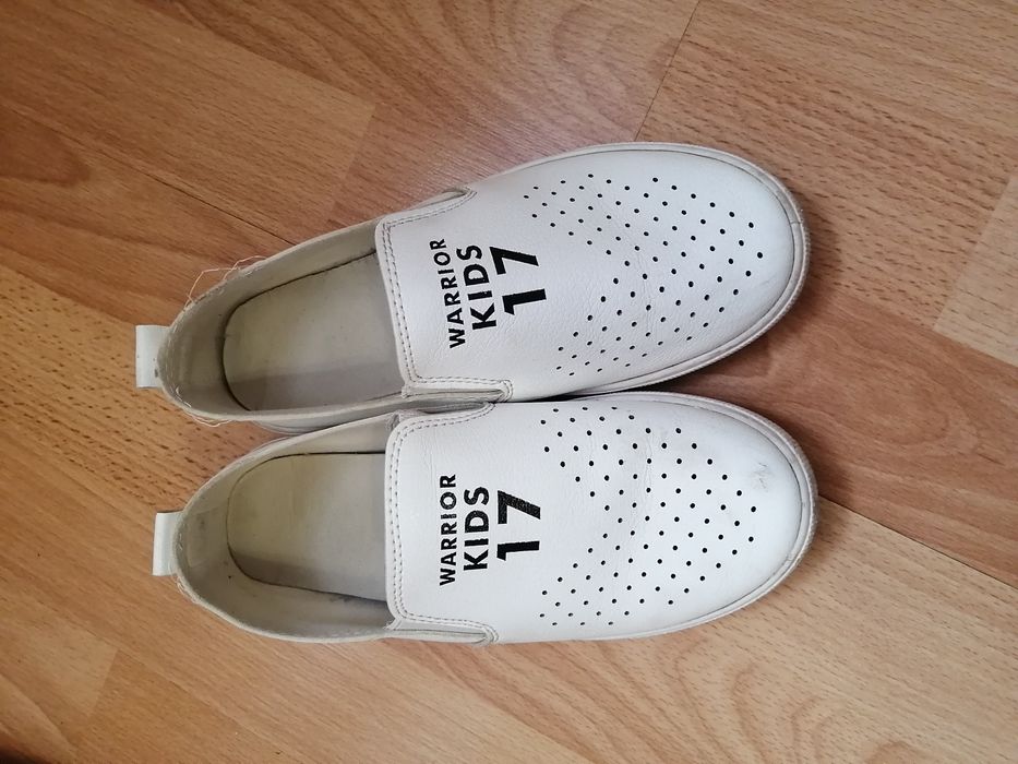 Сандалии на девочку