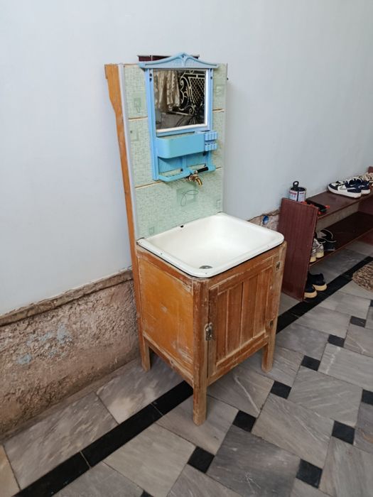 Умывальник для ванны