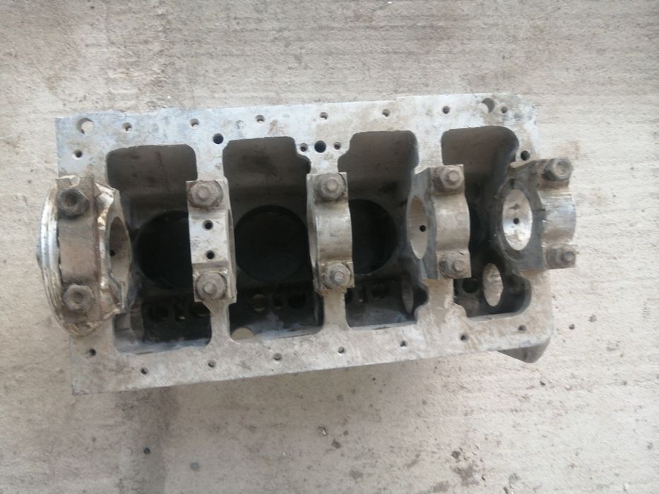 Блок цилиндров ГАЗ 21