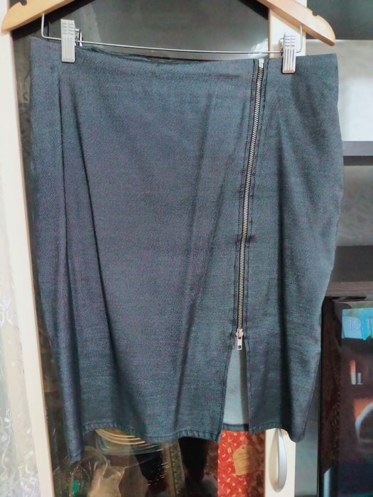 Продам женскую одежду