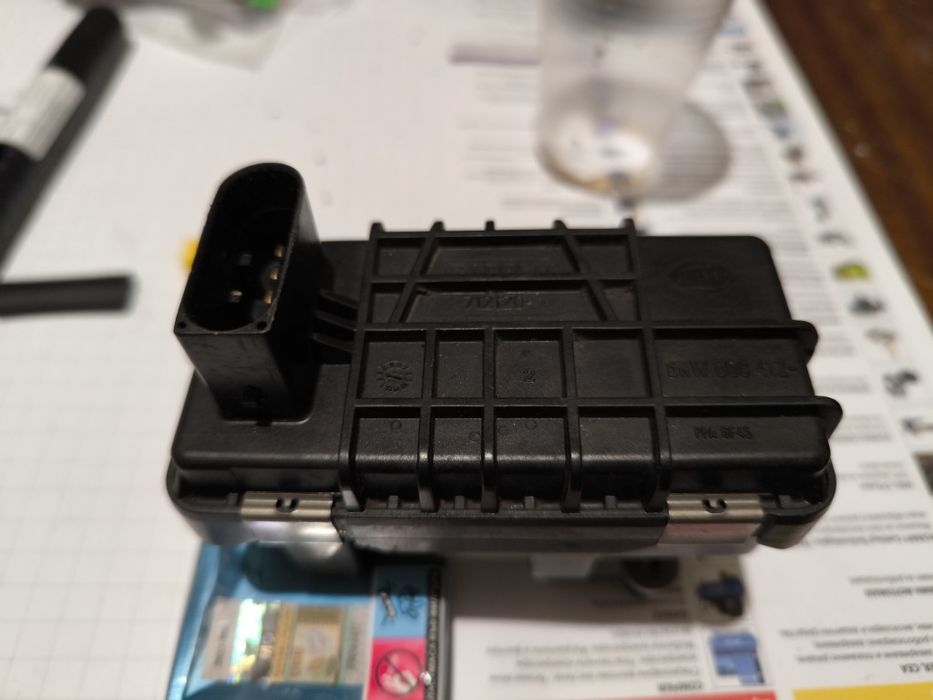 Актуатор HELLA от е 320цди