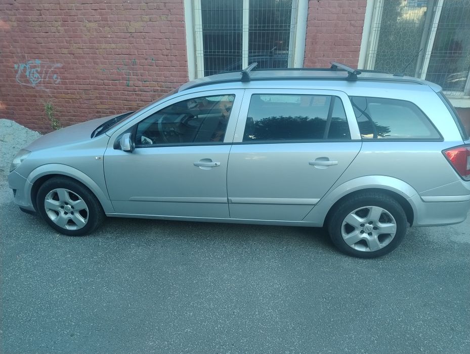 Vând Opel.Astra H