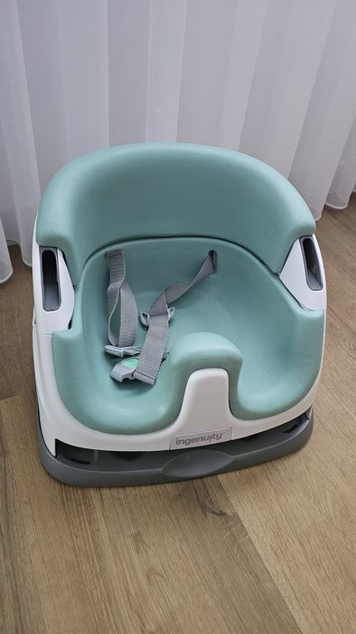 Scaun bebelusi pentru deplasare - Ingenuity 2 in 1 - stare foarte buna