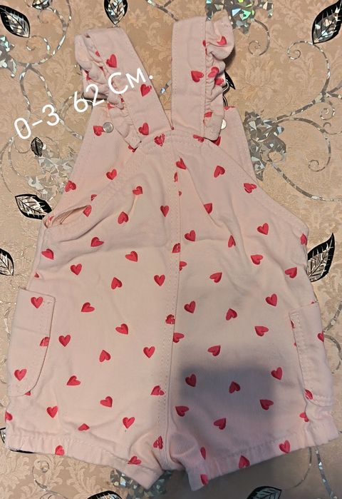 Дрехи за Бебета Момиченце