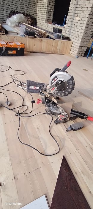 Tarsovka kafolati bor