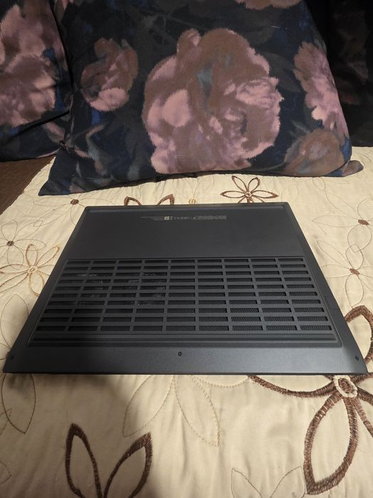 Laptop hp victus 15 , i7 13620H , 1tb , 16gb ,rtx 5060