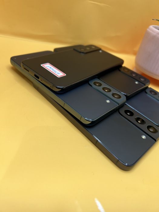 samsung S22 plus 8/256 snapdragon gen-1  sale