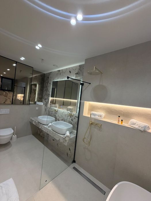 Knight real villa one