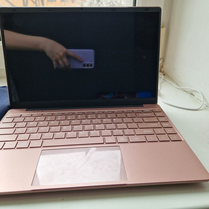 Срочно продаю Ноутбук