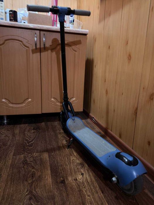 Электросамокат детский хорошее состояние