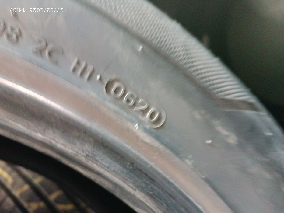 2бр.летни гуми 235/55/19 Hankook