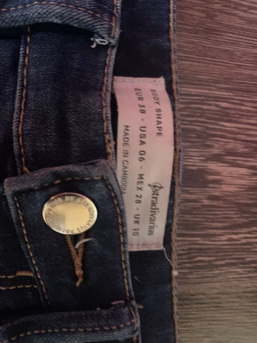 Дамски дънки Stradivarius