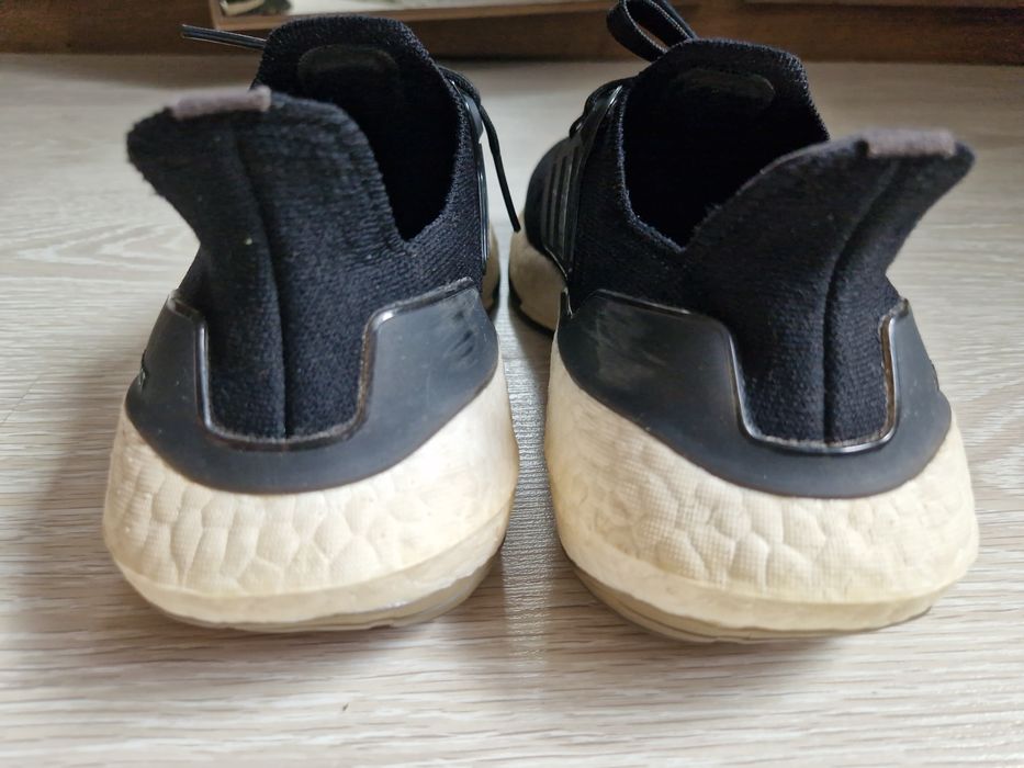 Vand adidasi Adidas Performance UltraBoost