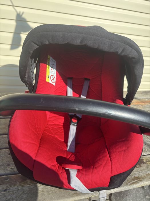 Продам автокресло