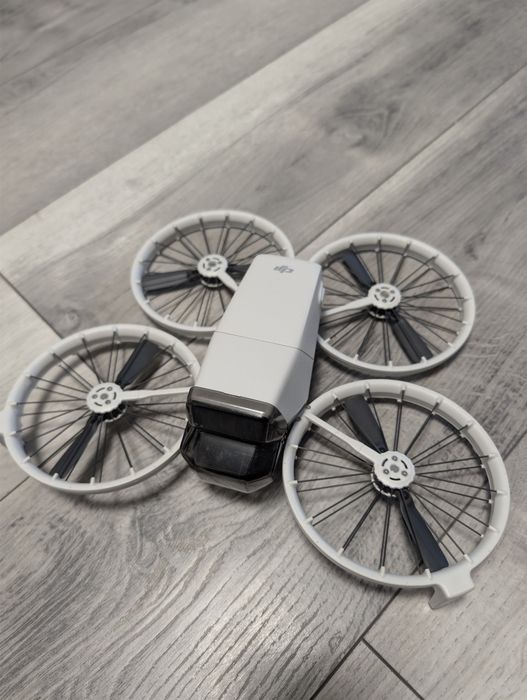 Drona Dji Flip Fly More Combo