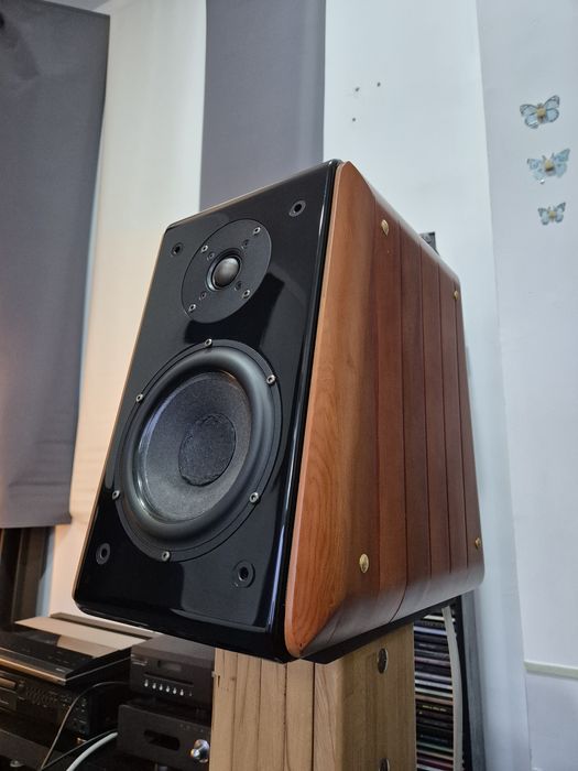 Usher Compass X 718 Boxe High End