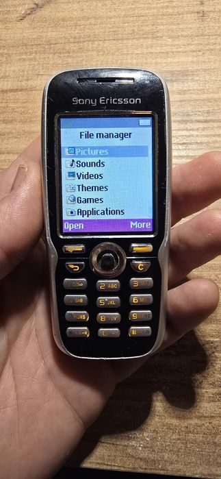 Telefon Colectie: Sony Ericsson K508i