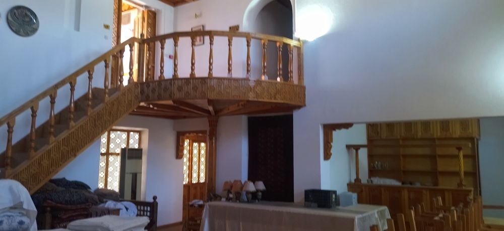 Узбекистанская.19-соток.Срочно продаётся Гостиница.