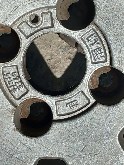 Vând 4 roți pentru Opel