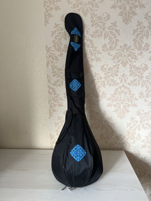 Продам домбыру б/у за 3000