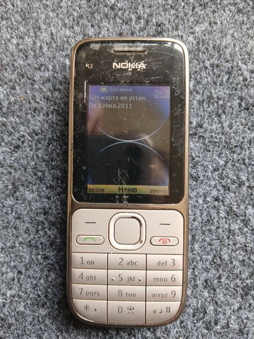 Сотовый аппарат Nokia C2-01