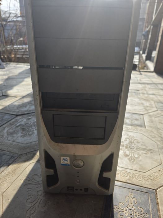 Продам на запчасти компьютеры