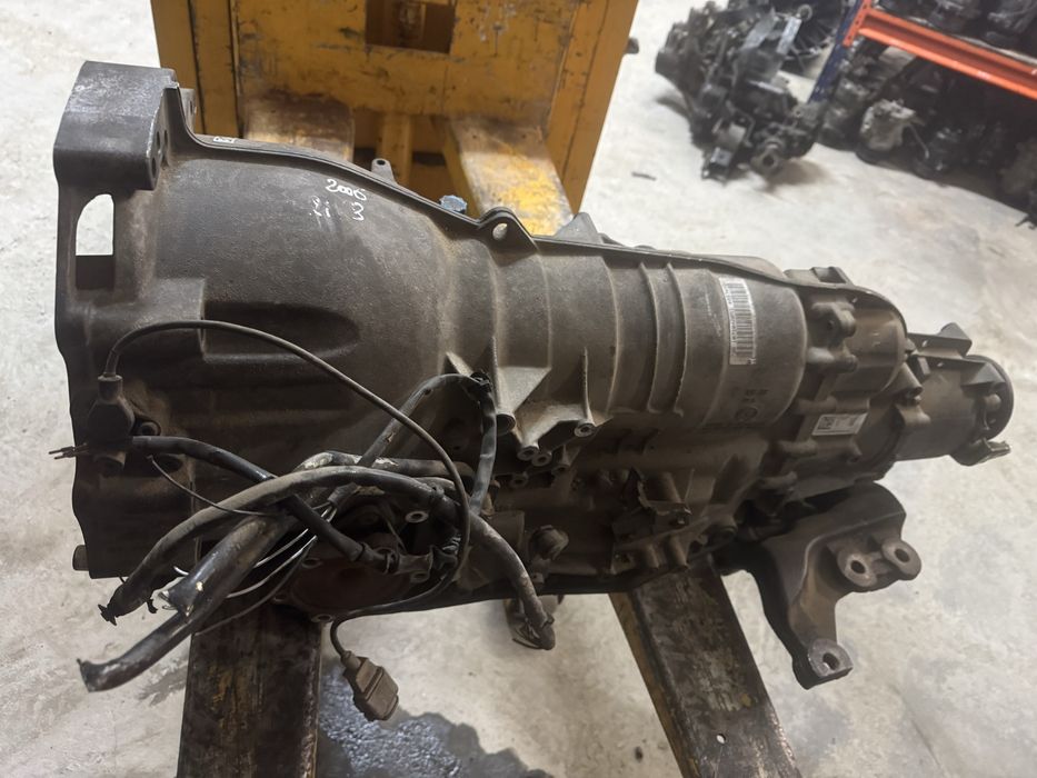 Скоростна кутия Ауди а6 ц6 4ф 4.2 бензин 4х4 Audi a6 c6 4,2 hwe 6hp19