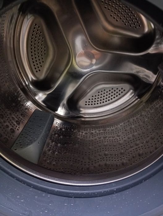 Комбинирана пералня със сушилня Сименс Siemens Wash and Dry 10/6 кг  с две години гаранция!