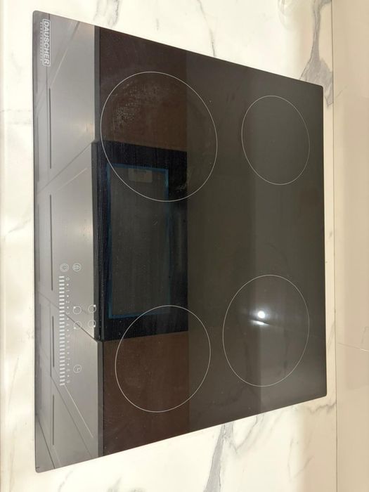 Продам варочную панель в идеальном состоянии.