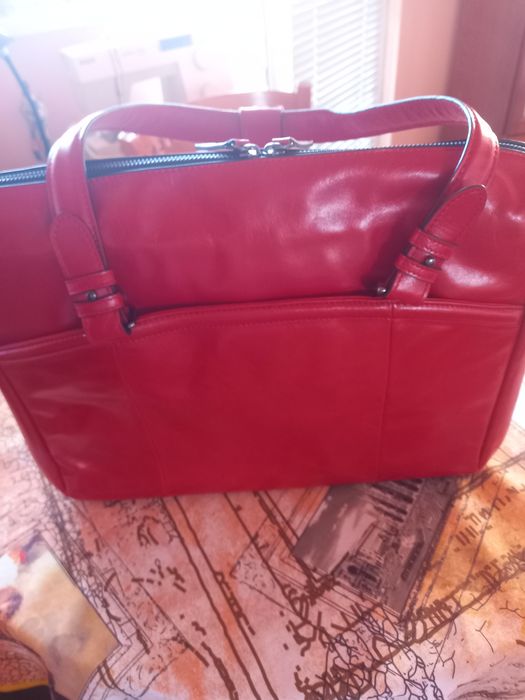 Прекрасна чанта за офис или за пътуване, естествена кожа, размер 40×30