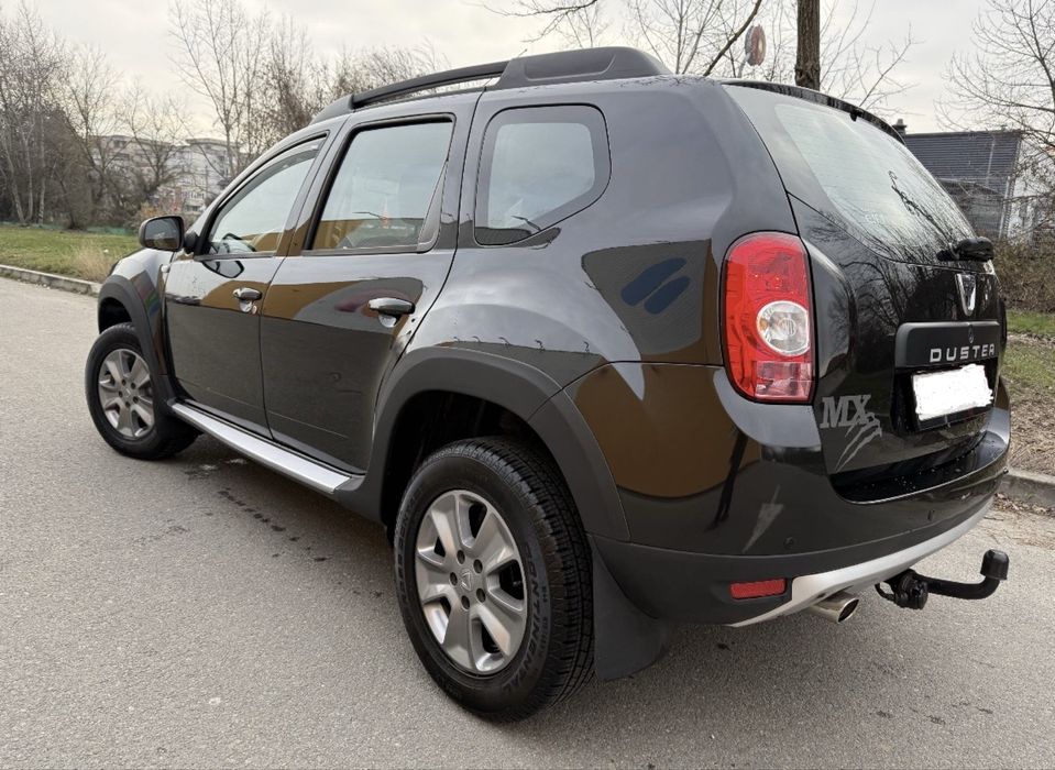 Dacia duster 4x4 1.6 16 valve benzina gpl