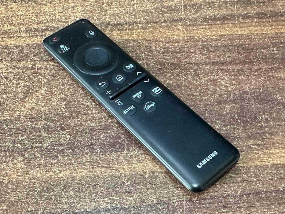 Телевизор Samsung LED 43DU8572 – 43" (108 см) Smart TV, 4K Ultra HD
