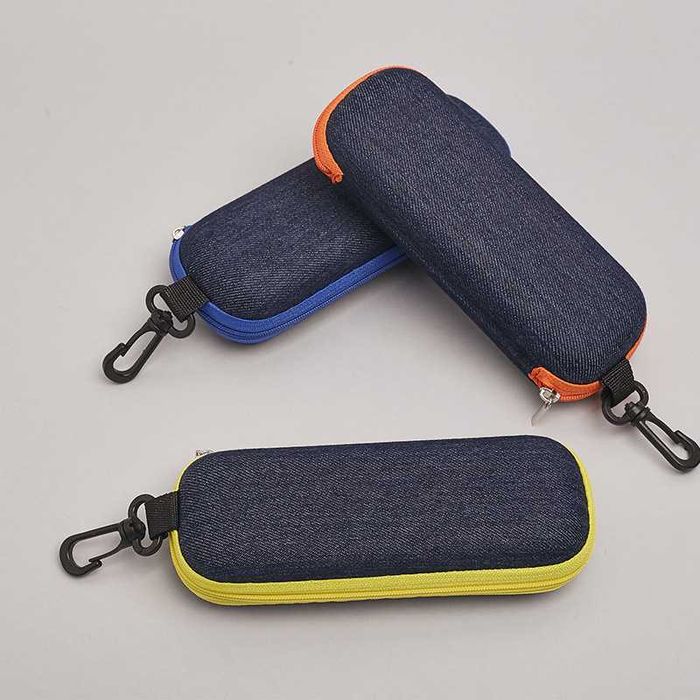 Футляр для очков с застежкой