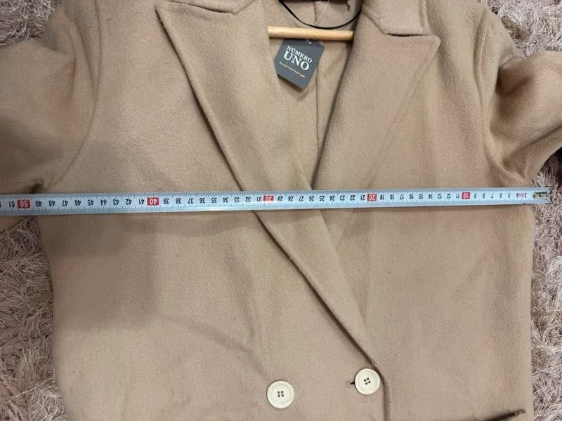 Palton bej deschis camel mix de lana lucrat manual Zara marimea S