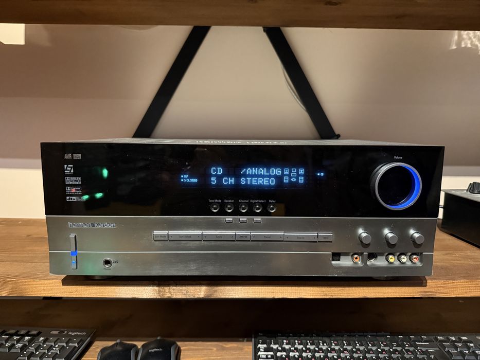 Усилвател Harman Kardon AVR235
