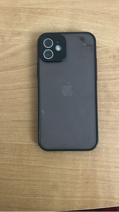 Айфон 12 сатылады