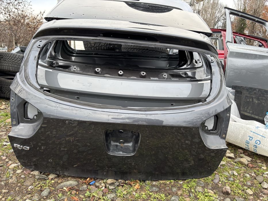 Капак/Багажник/Задна врата Багажник Киа Рио/Kia Rio