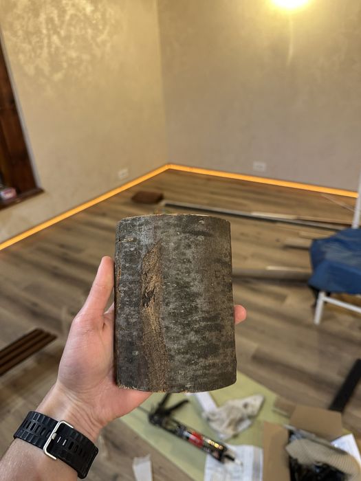 Icoană de lemn făcută de mână