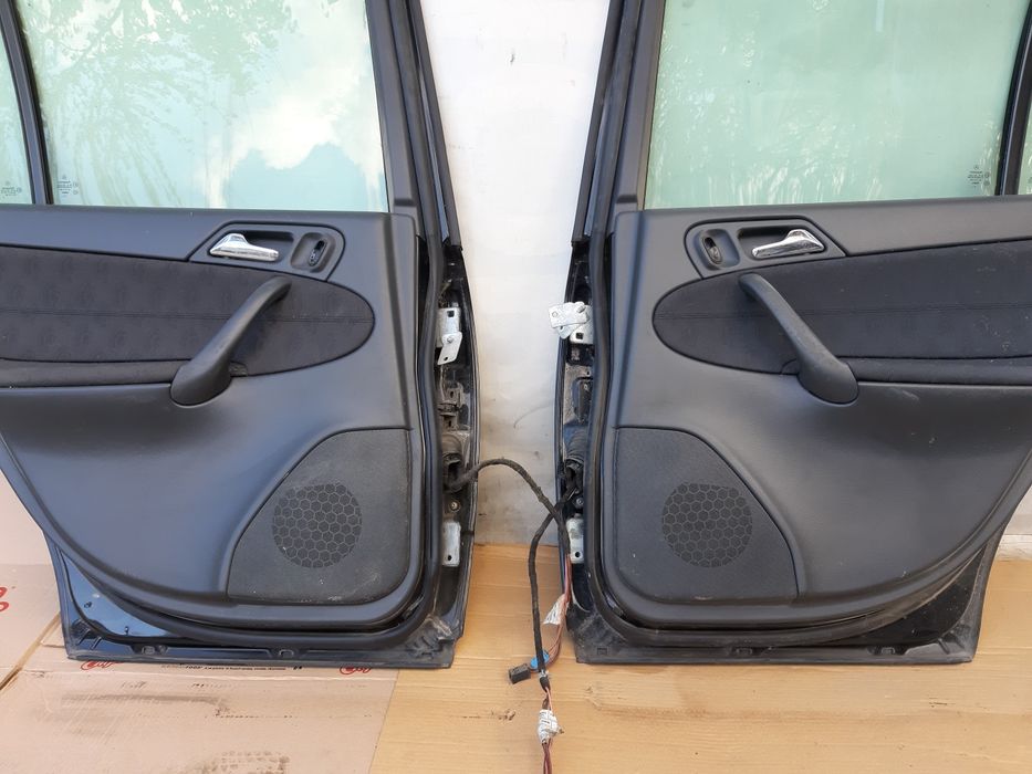 Usa stanga dreapta spate mercedes w203 combi break
