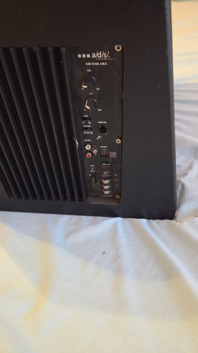 Сабвуфер автомобильный